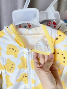 Áo khoác chống nắng cho bé 10 z4253160253896 aac2643cfeb992aa0e4461570bce7190