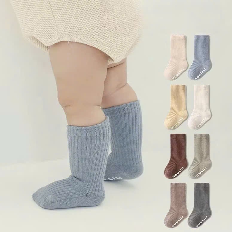 Tất màu trơn cho bé phong cách Hàn Quốc