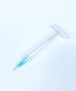 Alternative view of Đục lỗ núm ti bình sữa