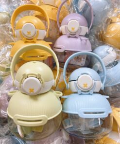 Alternative view of Bình uống nước 900ml họa tiết gấu béo cho bé