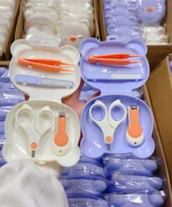 Bộ bấm móng 4 chi tiết kèm hộp hình gấu 11 z6362781176872 439b58b1eafe5a37afaa04714d98f526