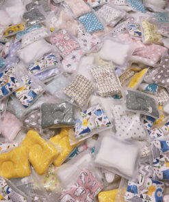 Alternative view of Gối lõm chống bẹp đầu cho bé từ 0-6 tháng chất liệu nhung mềm mịn