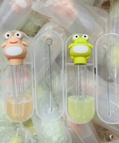 Alternative view of Dụng cụ cho bé uống thuốc uống hình ếch