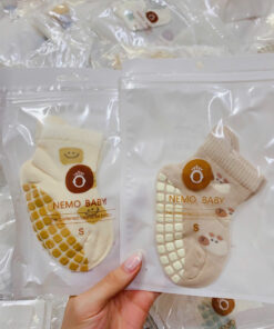 Tất lưới hình thú có đế chống trơn trượt