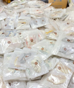 Tất lưới hình thú có đế chống trơn trượt