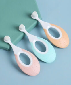 Bàn chải cho bé có tay cầm tròn