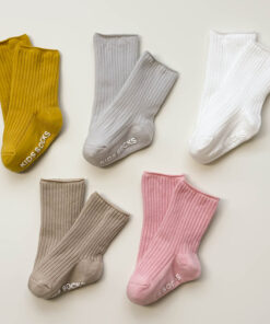 Tất màu trơn cho bé phong cách Hàn Quốc