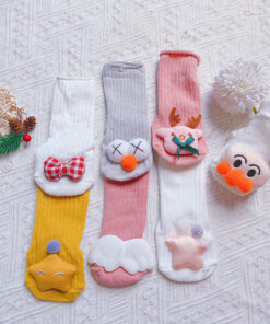 Tất vớ hình thú nổi đáng yêu chống trơn trượt cho bé