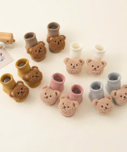 Tất vớ hình gấu bông 3D chống trơn trượt cho bé